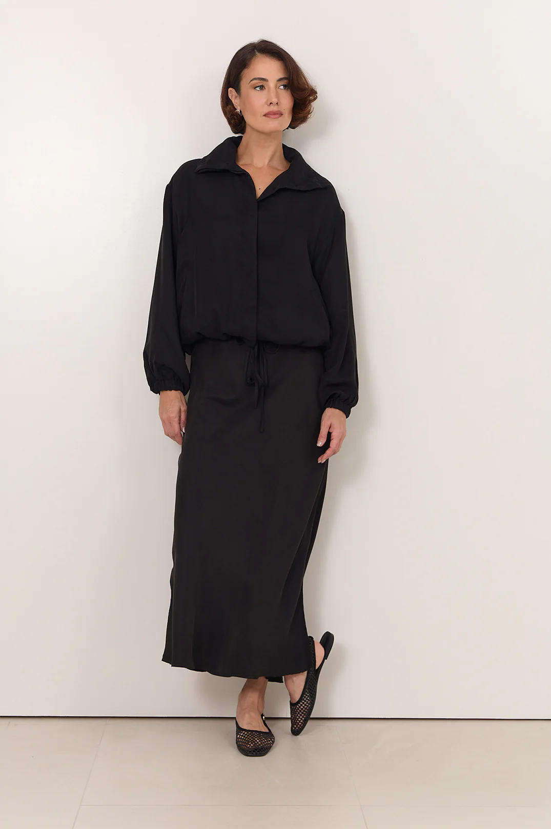 Aude Funnel Neck Cupro Jacket (Black) - Image 4