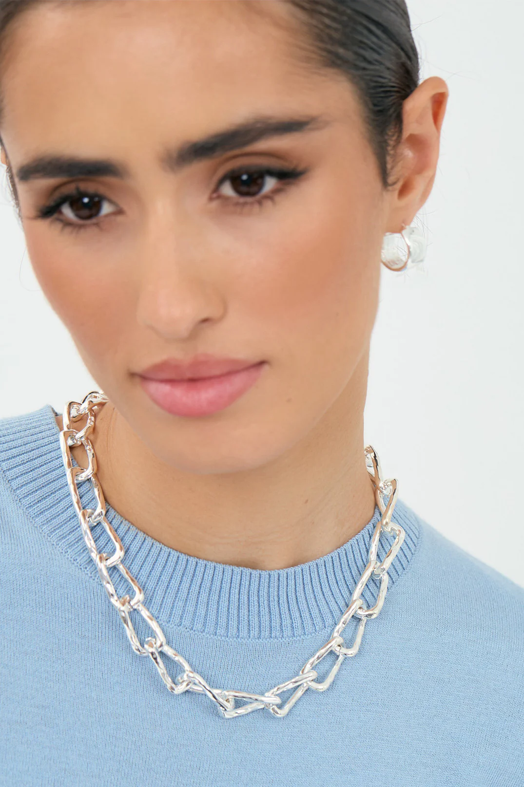 Beaten Rectangle Link Short Necklace (Gold) - Image 2