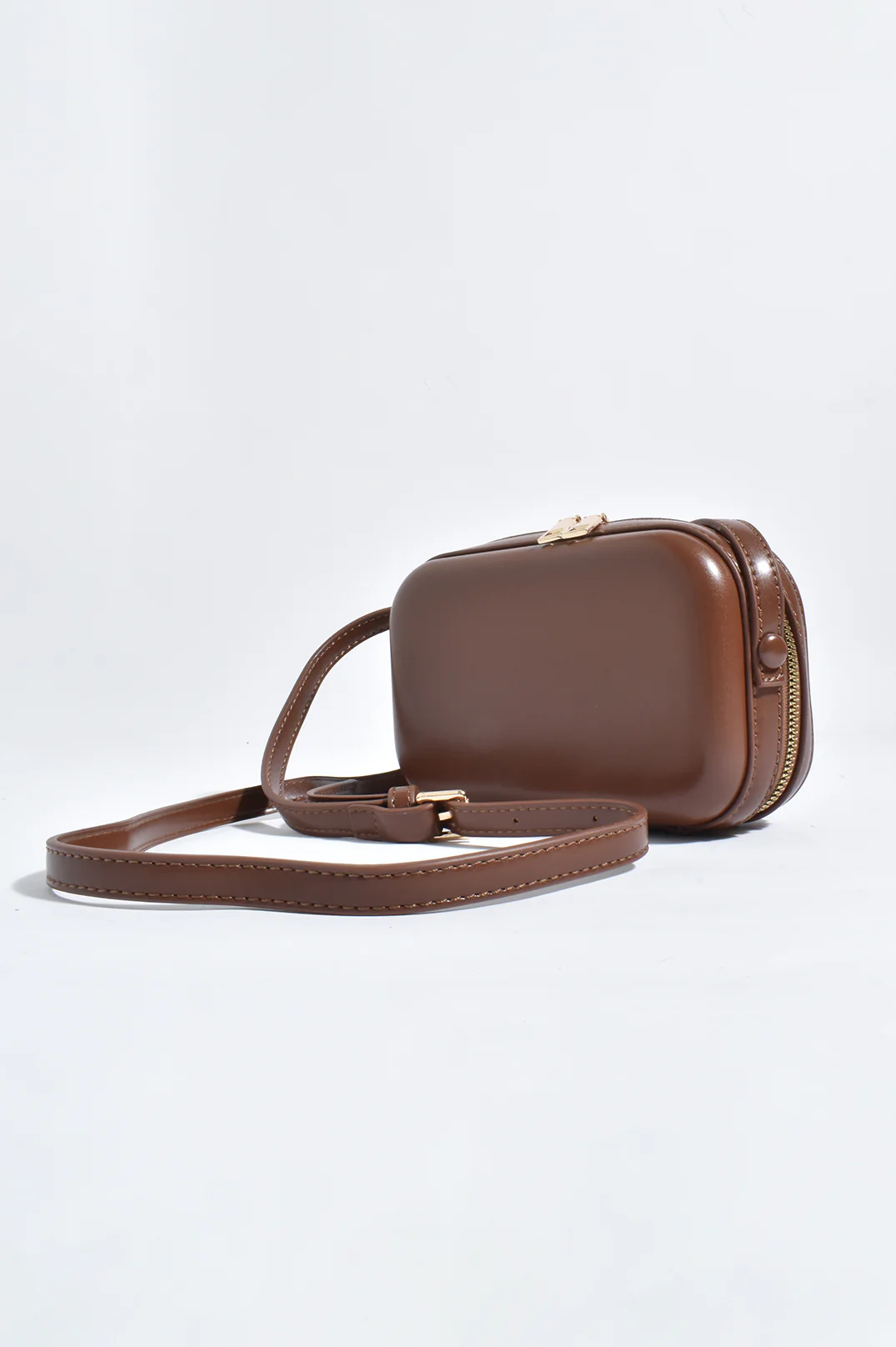 Cara Curved Camera Crossbody Bag (Chocolate)