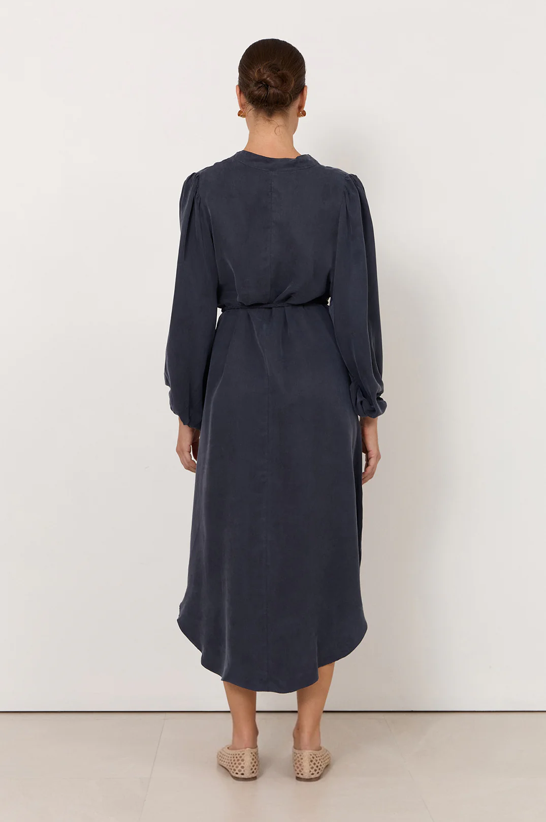 Cece Cupro Shirt Dress (Navy) - Image 4