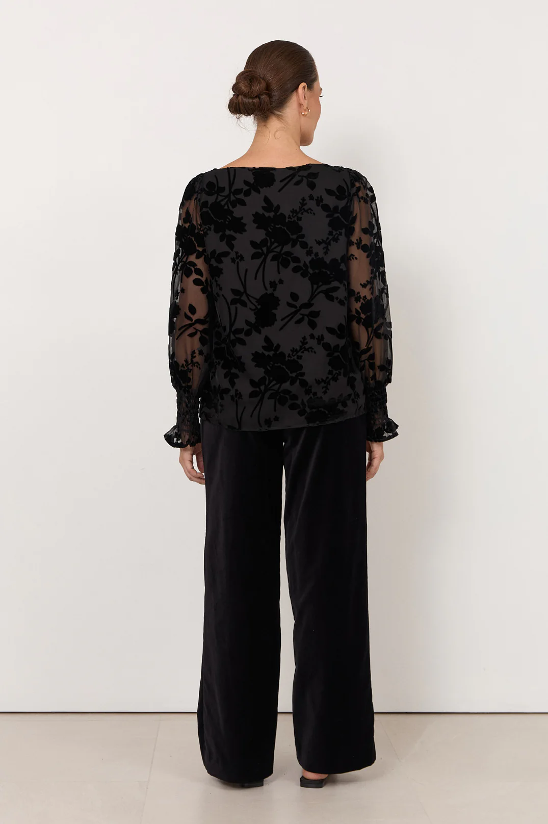 Clover Burnout Top (Black) - Image 4