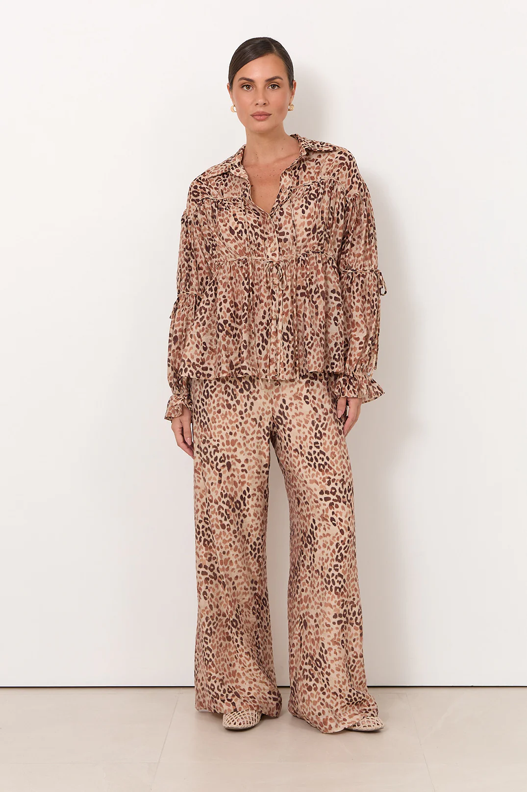 Darby Tie Detail Shirt (Leopard) - Image 3