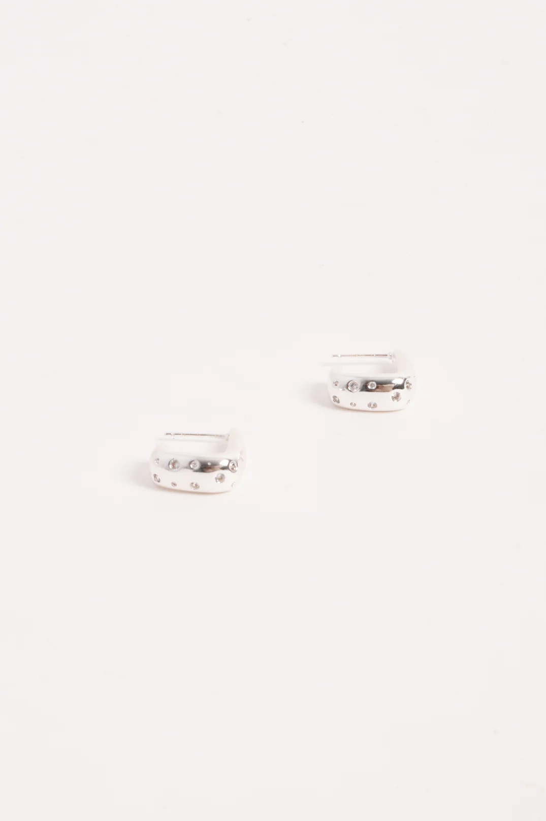 Diamante Set Curved Front Earrings (Silver/Crystal) - Image 2