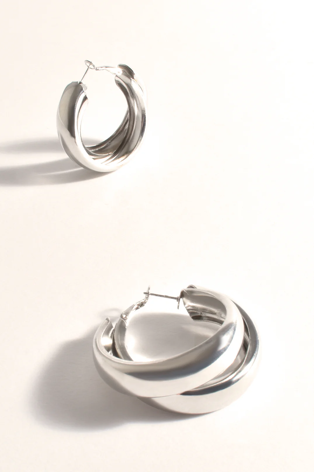 Double Loop Front Hoops (Silver)