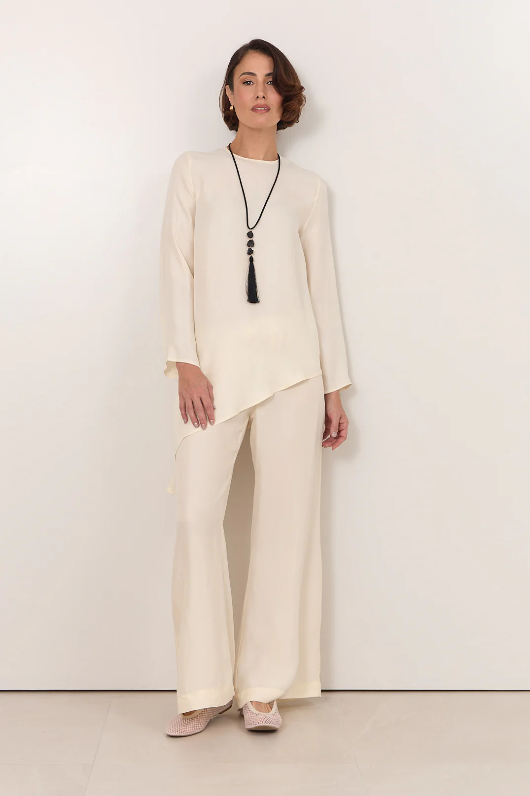 Emerson Long Tassel Necklace (Black) - Image 4