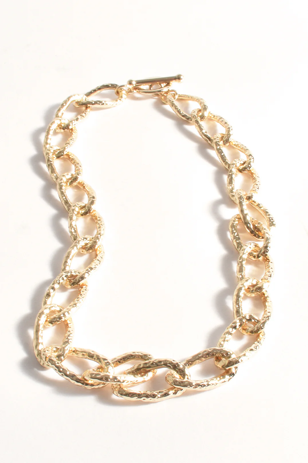 Hammered Metal Link Short Necklace (Gold) - Image 2