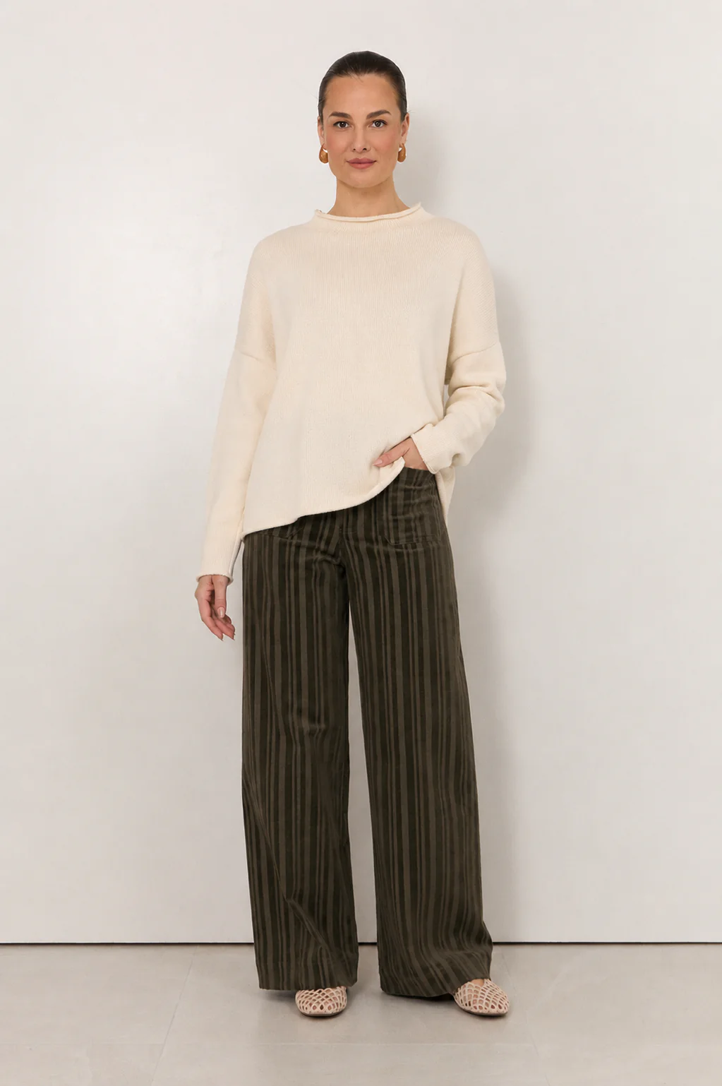 Lucy Corduroy Stripe Pant (Khaki)