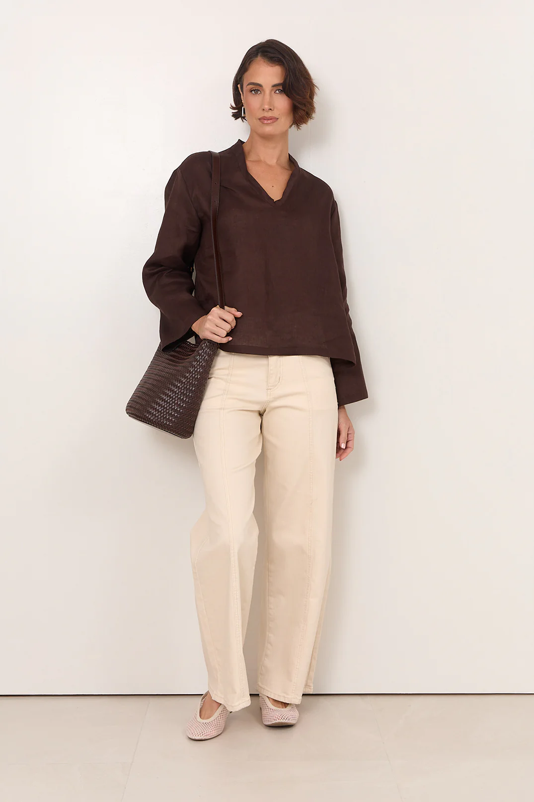 Luka Lightweight Linen Top (Chocolate)