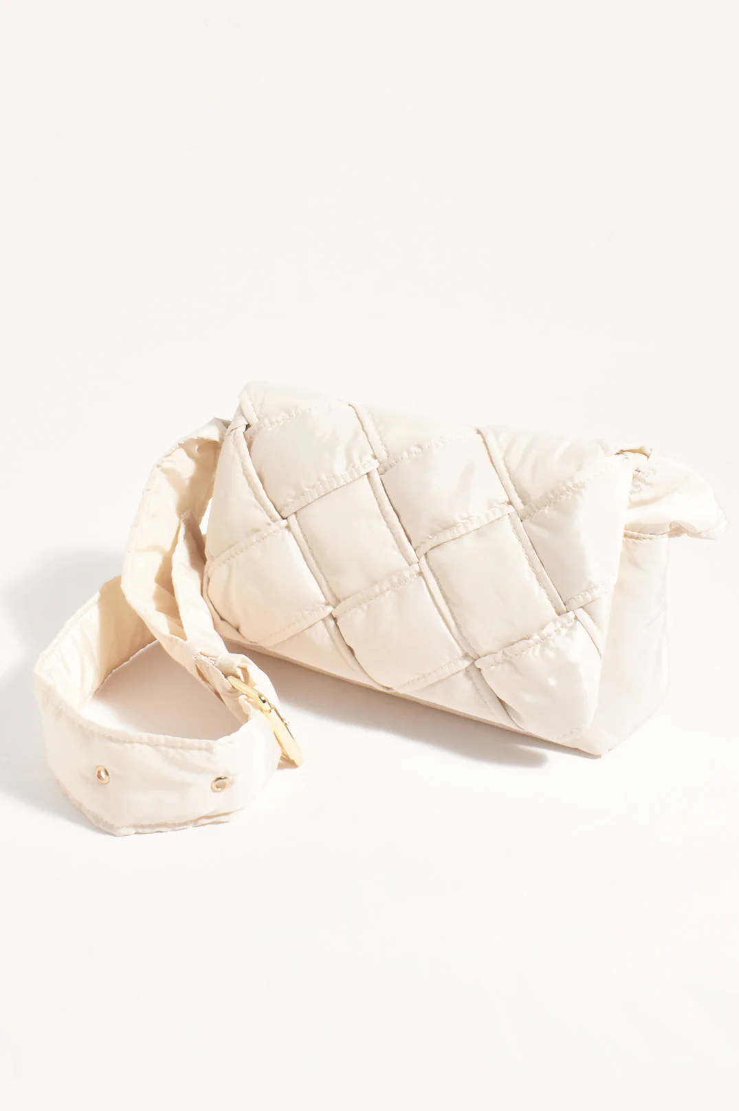 Martina Plait Weave Nylon Cross Body Bag (Cream)