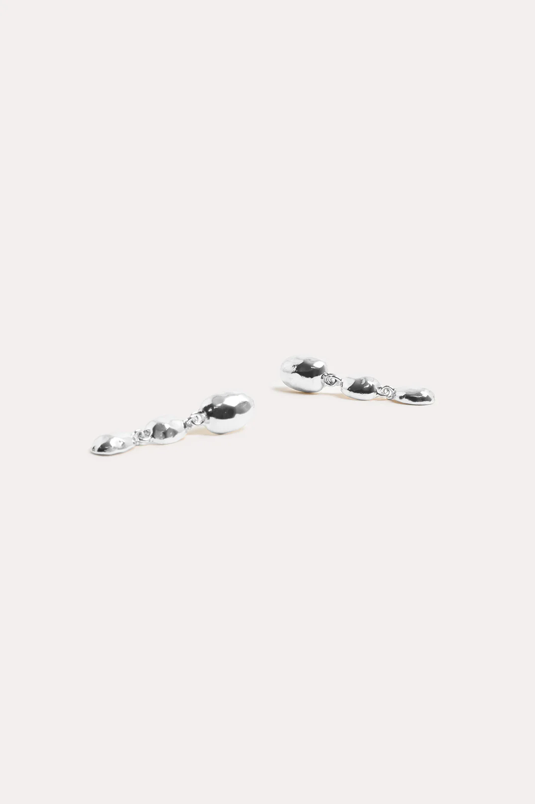 Metal Pod Drop Earrings (Silver) - Image 3