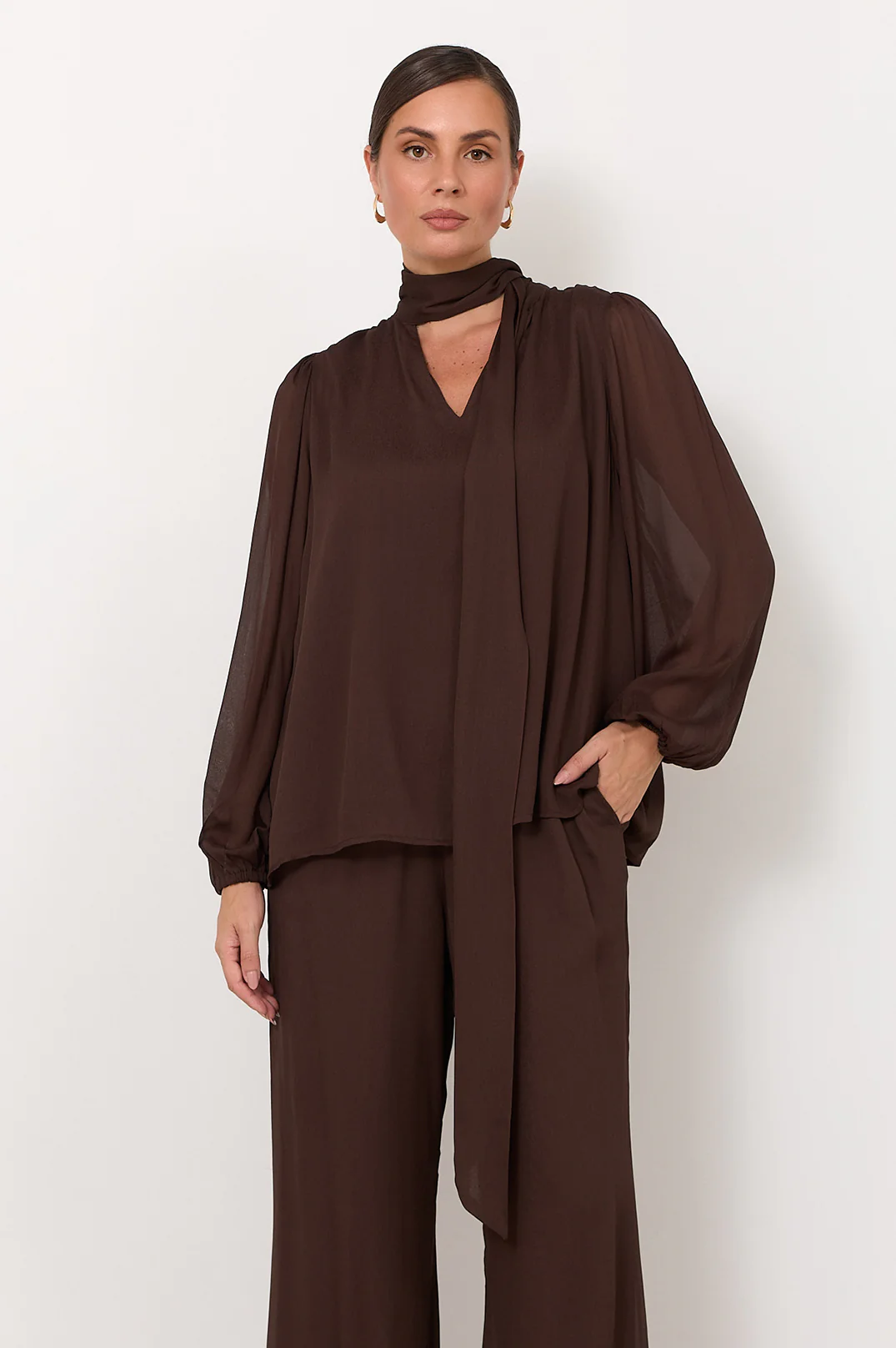 Penelope Long Sleeve Top (Chocolate) - Image 4