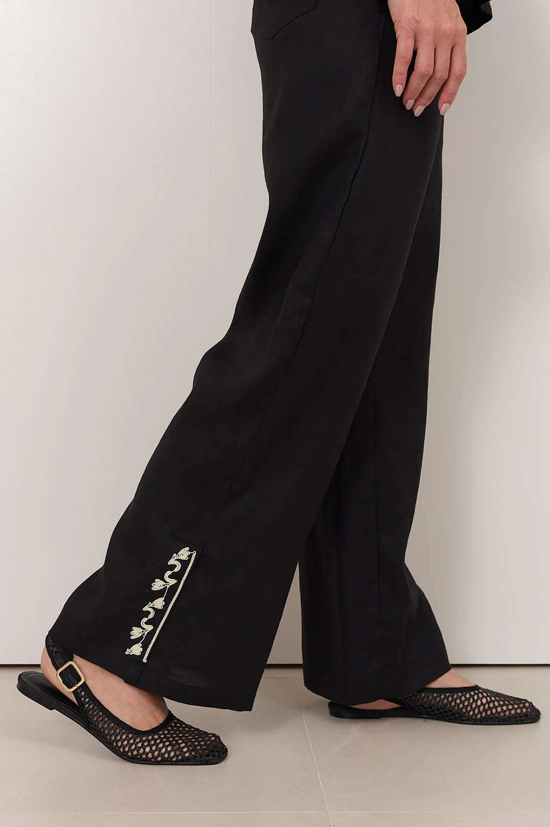 Sabina Linen Embroidered Pant (Black) - Image 2