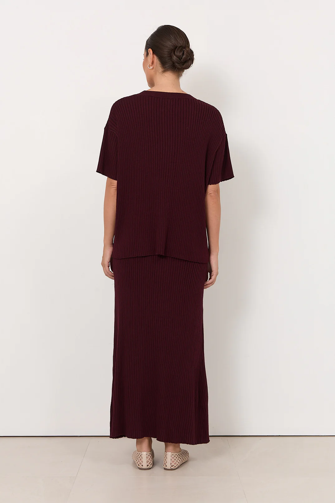 Shani Rib Knit Short Sleeve Top (Burgundy) - Image 5