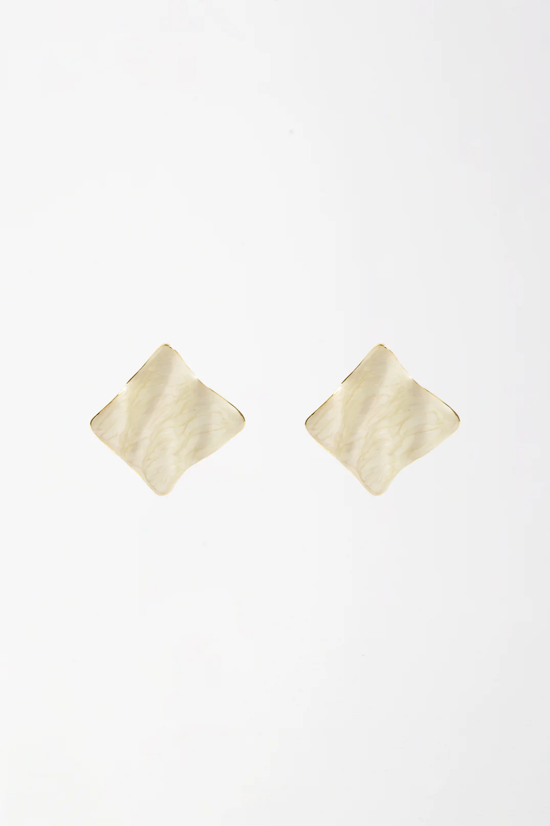 Statement Geo Event Earrings (Cream/Gold)