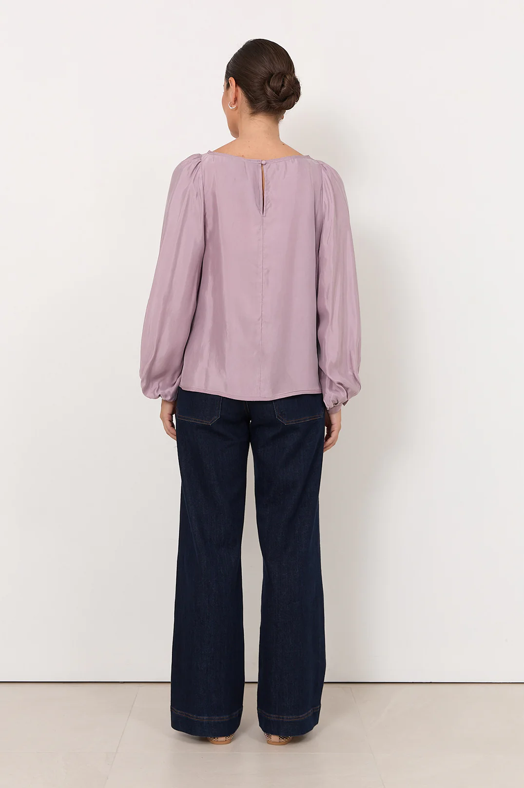 Ulla Boat Neck Cupro Top (Lilac) - Image 4