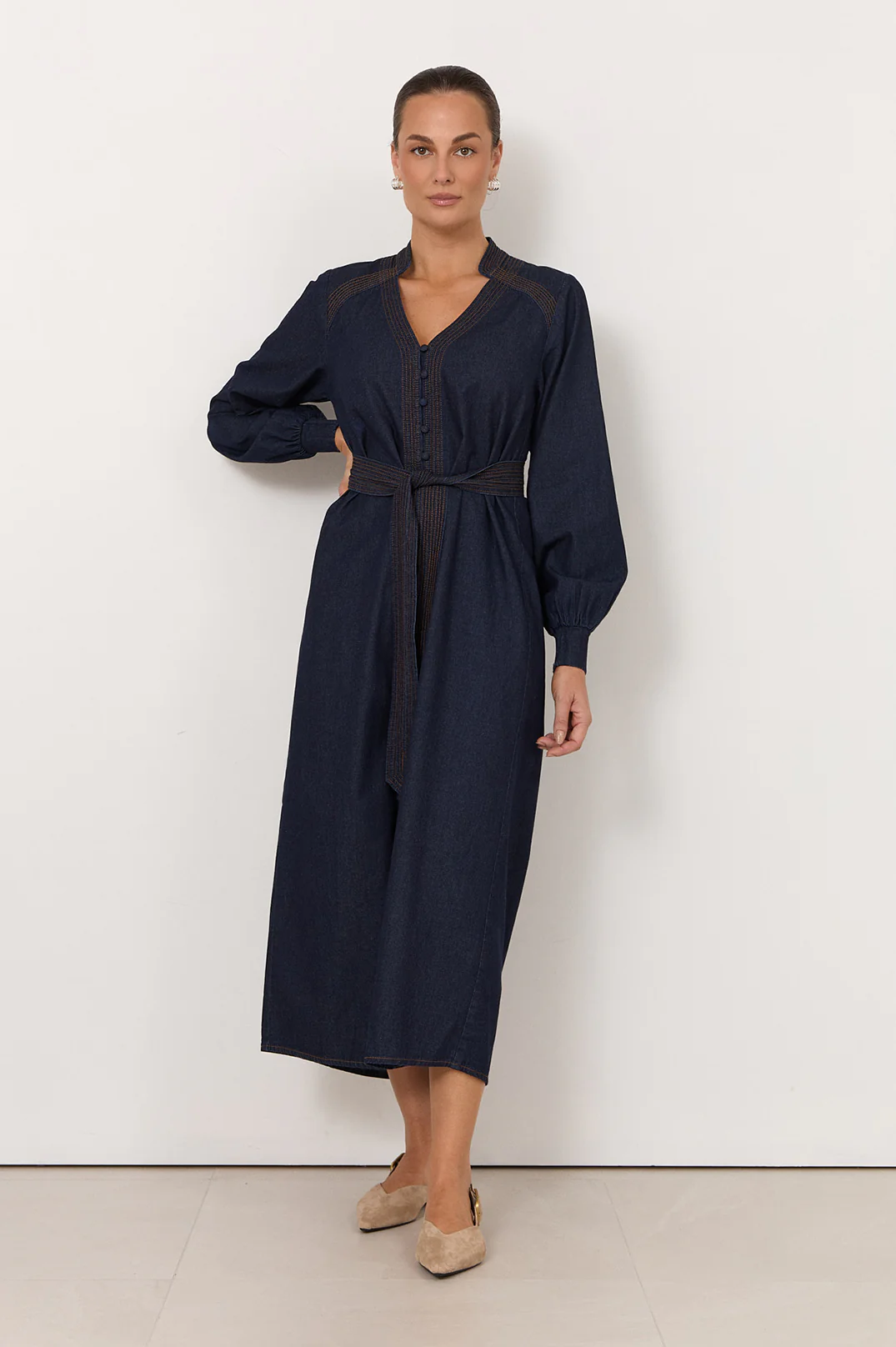 Vivi Lightweight Denim Midi Dress (Dark Denim) - Image 5