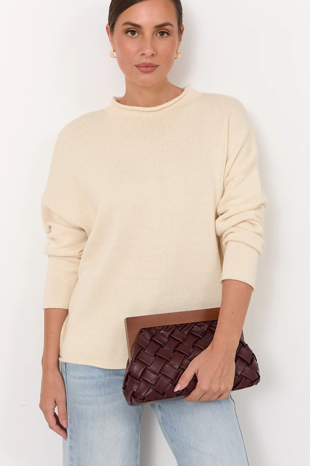 Vivienne Weave Timber Frame Clutch (Burgundy) - Image 2