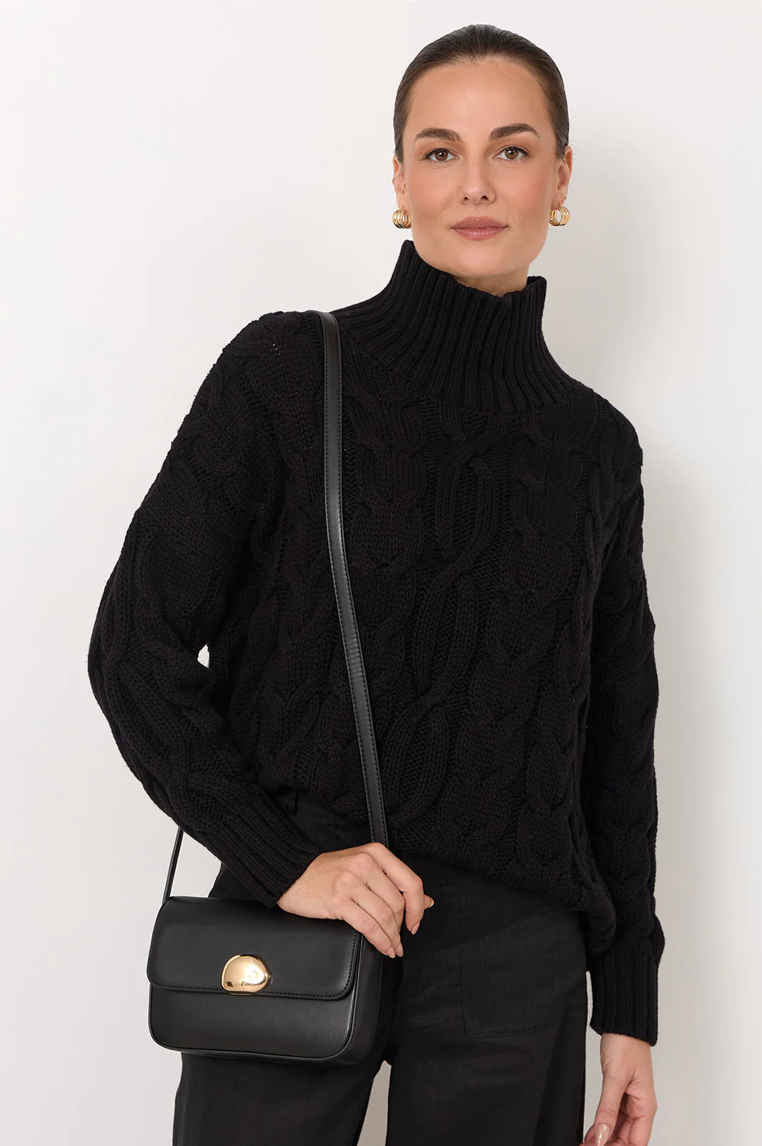 Winston Metal Button Crossbody Bag (Black) - Image 2