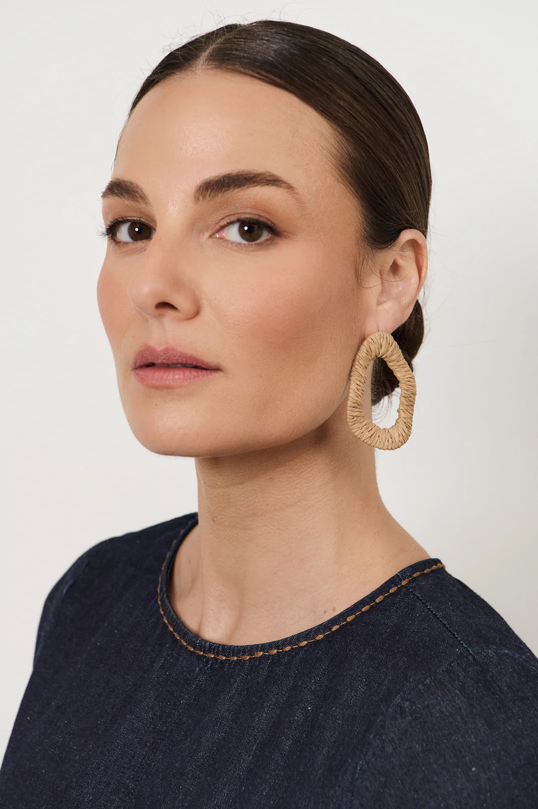Wrapped Organic Shape Earrings (Natural)